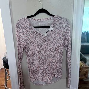 Women's American Eagle/Arie long sleeve top